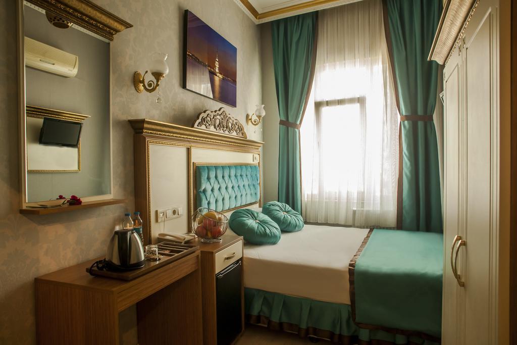 Hurriyet Hotel Estambul Exterior foto