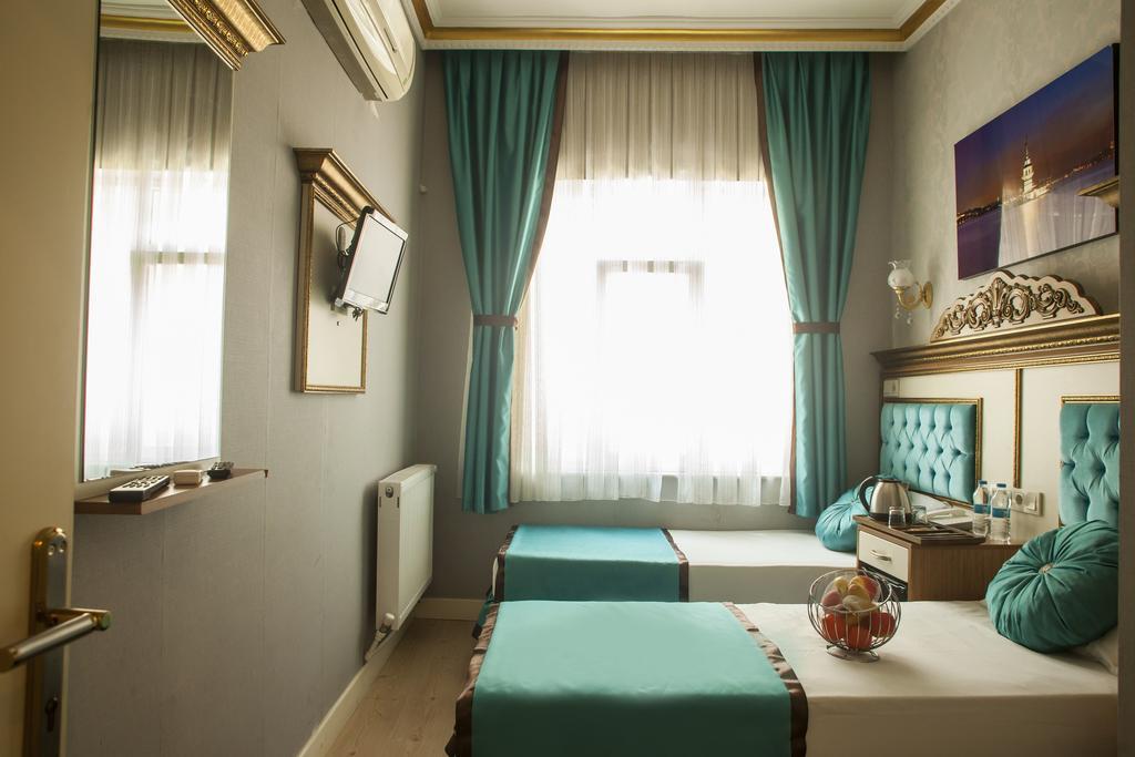 Hurriyet Hotel Estambul Exterior foto