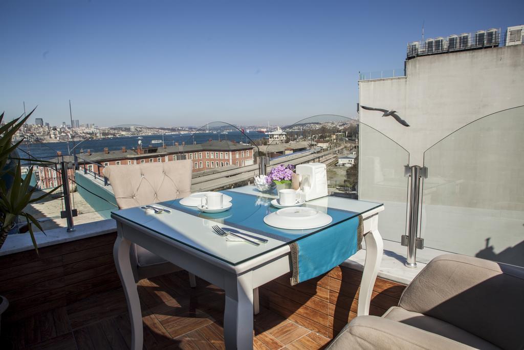 Hurriyet Hotel Estambul Exterior foto