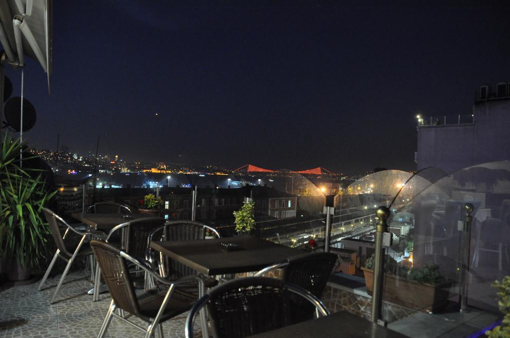 Hurriyet Hotel Estambul Exterior foto